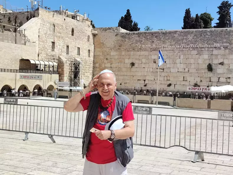 545705965_4000990996806331_685787952493187395_n