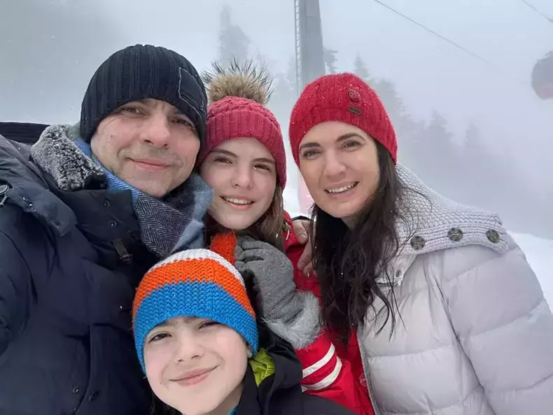 dan-negru-familie