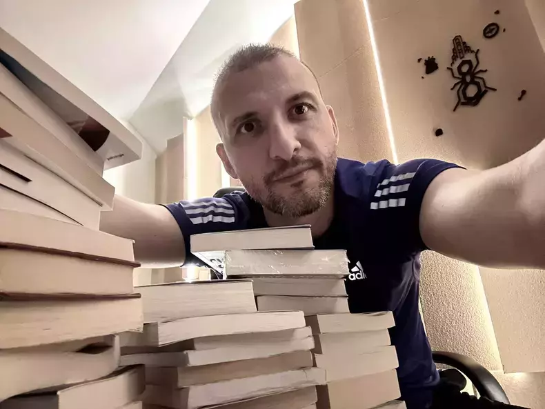Ștefan Mandachi7