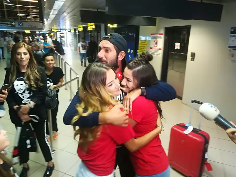 Catalin Cazacu a revenit in tara din Republica Dominicana (13)