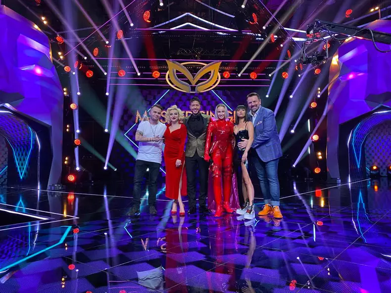 Sandra Izbasa - extraterestrul