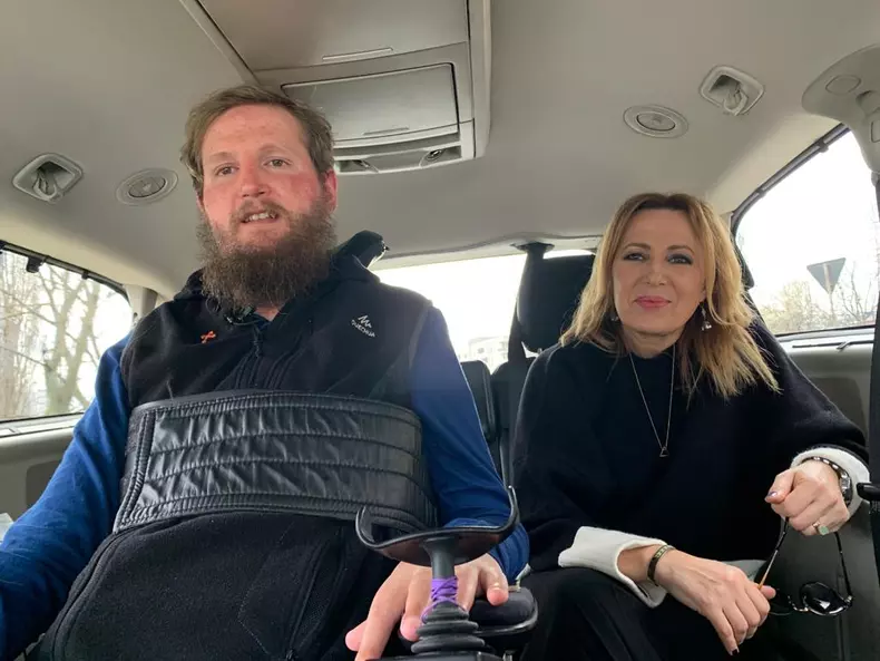 Reteaua de Idoli_Mihai Nesu1