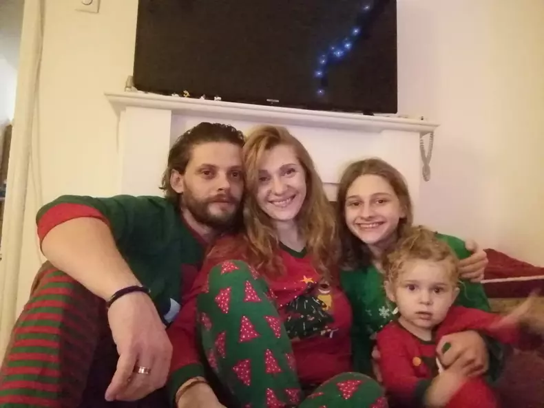 radu-micu-chefi-la-cutite