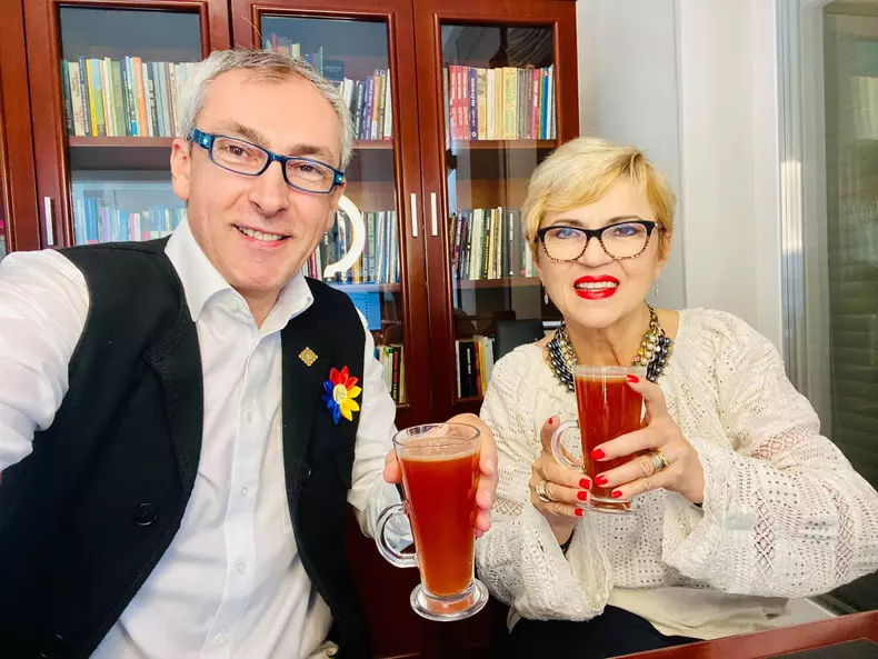 Nicoleta-Voica-248913804_425937805561122_1034672669977598360_n