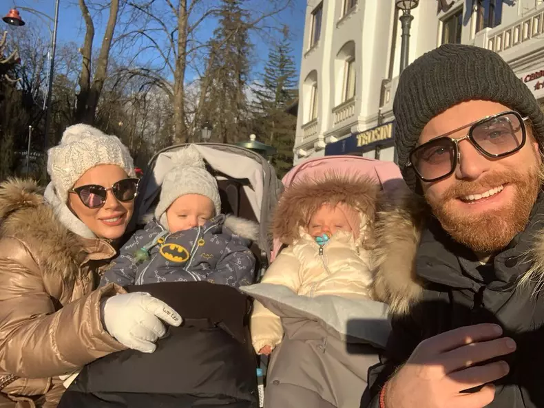 Gemenii-Alinei-si-ai-lui-Ilan-Laufer-au-implinit-un-an-3