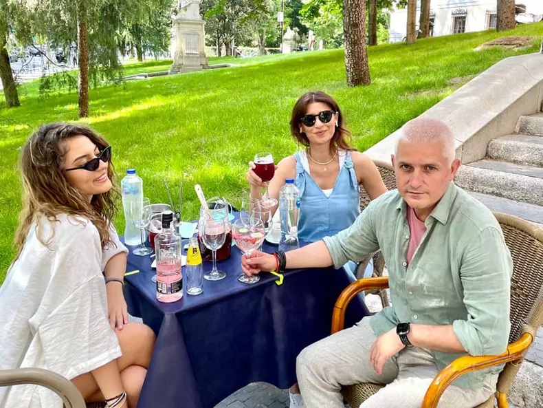 Virgil-Iantu-despre-secretul-relatiei-de-20-de-ani-cu-Roxana.-10