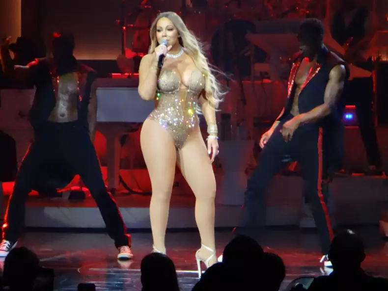 Mariah Carey pe scena The Colosseum Caesar’s Palace