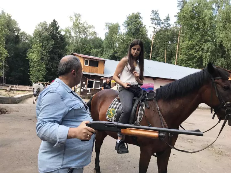 cazul Khachaturyan tatal si una din surori