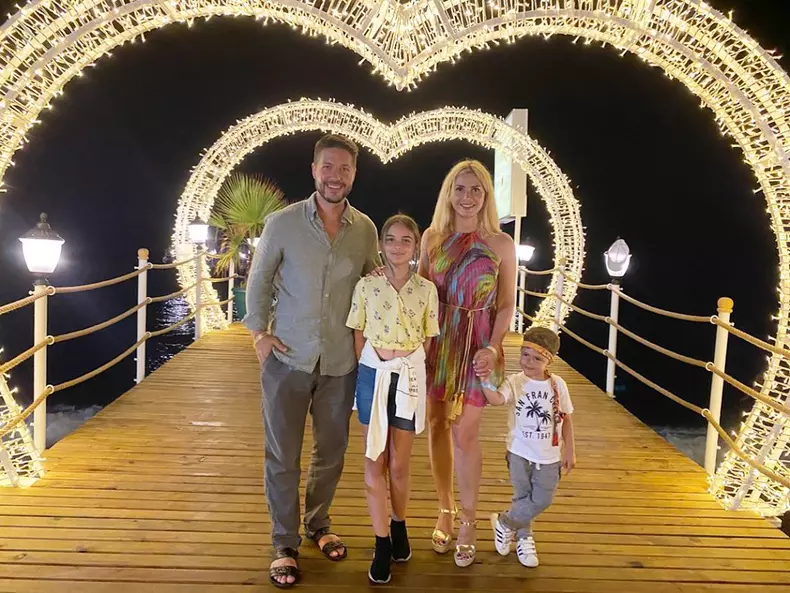 Jorge si familia 1