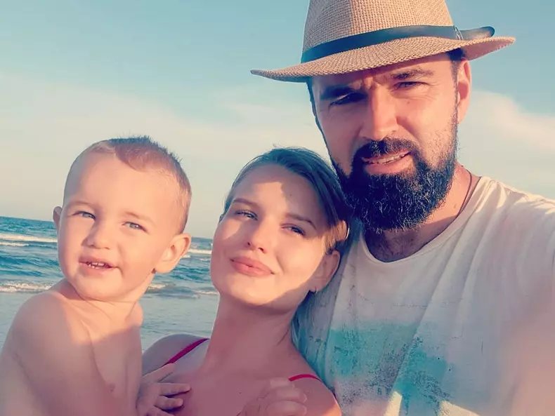 Vlad Miriță, soția lui Maria și fiul lor Iustin