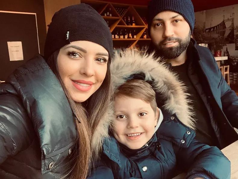 Celia, soțul ei și fiul lor