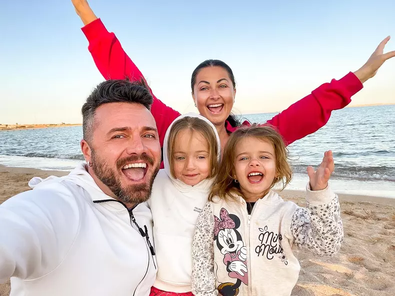 Gabriela Cristea Tavi Clonda copii