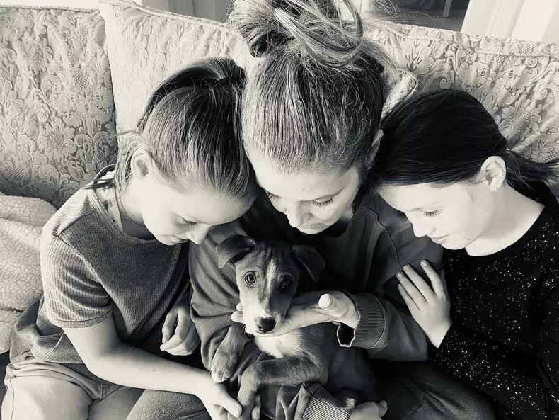 Ce se va întâmpla cu gemenele minore ale Lisei Marie Presley. În grija cui ar putea ajunge