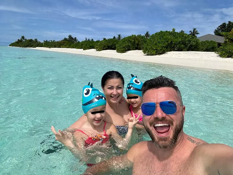 Gabriela Cristea si familia 2