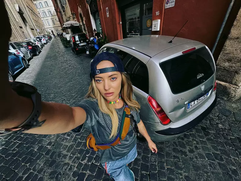 delia in vacanta 1