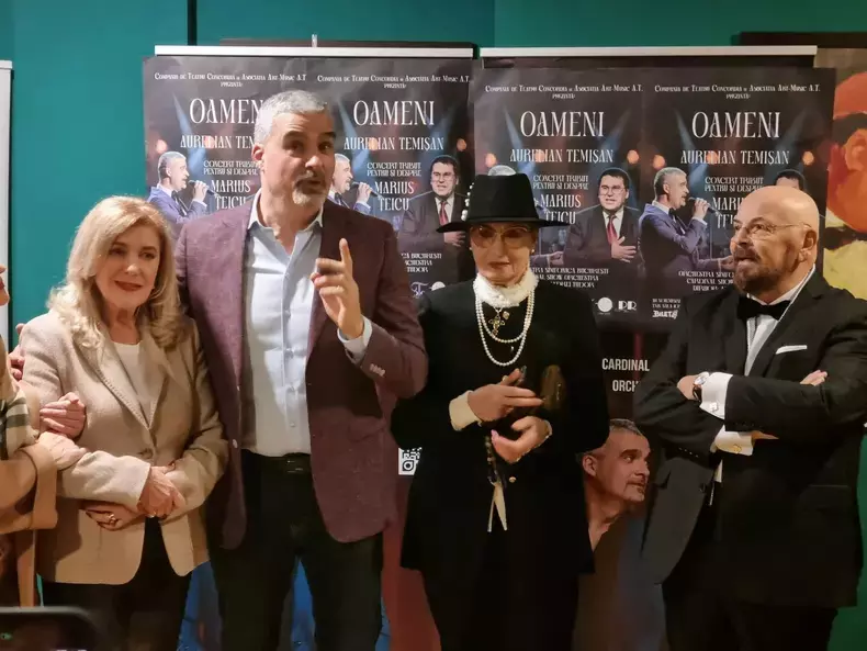 Angela Similea, lecție de stil la 78 de ani (1)