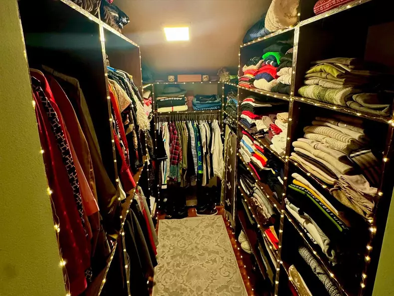 Minodora casa dressing (1)