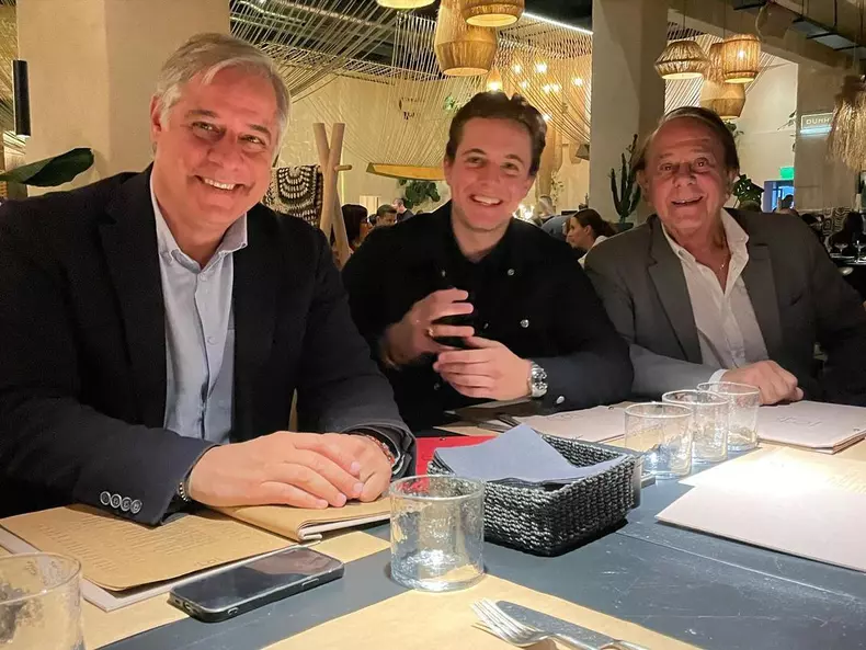 Sotul Andreei Esca, Alexandre Eram, a implinit 54 de ani (3)
