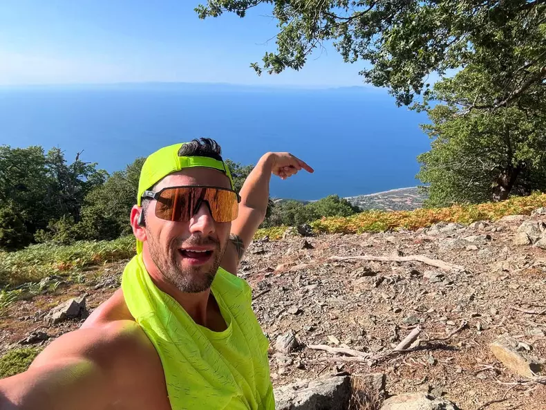 Adrian Nartea, aventurier între mare și munte   (3)