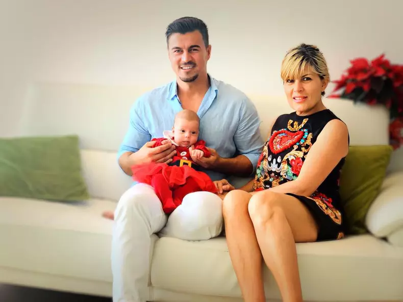 elena-udrea-imagini-cu-fiica-ei-eva-maria (4)