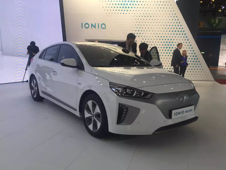 2016 geneva live hyundai (7)