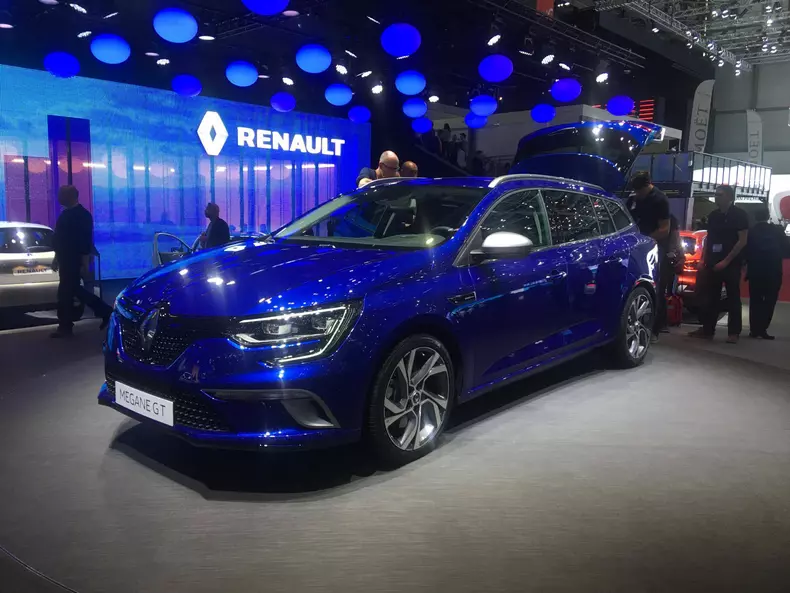 2016 geneva live renault (4)