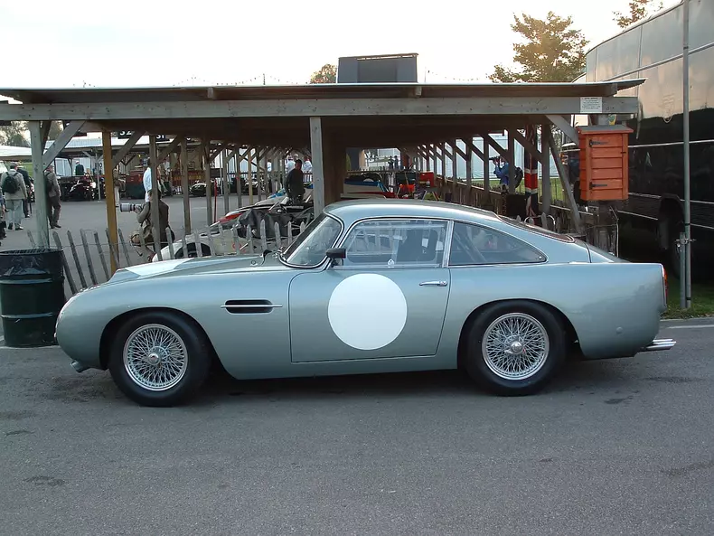 Aston Martin DB4 GT