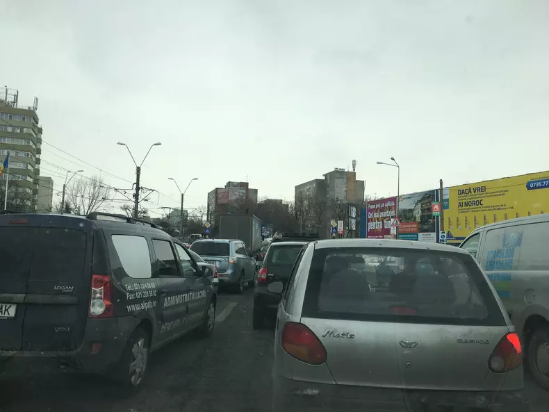 Se va circula pe sens unic pe mai multe artere secundare din București