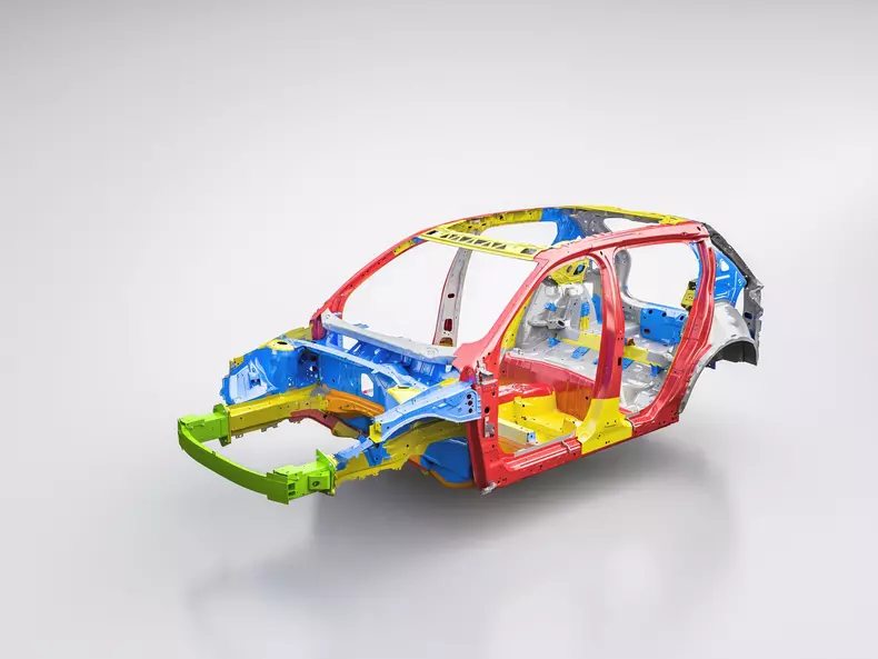 New Volvo XC40 – Steel Cage