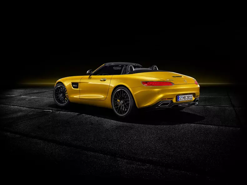 Der neue Mercedes-AMG GT S Roadster: Open-Air-Zuwachs für die AMG GT Familie