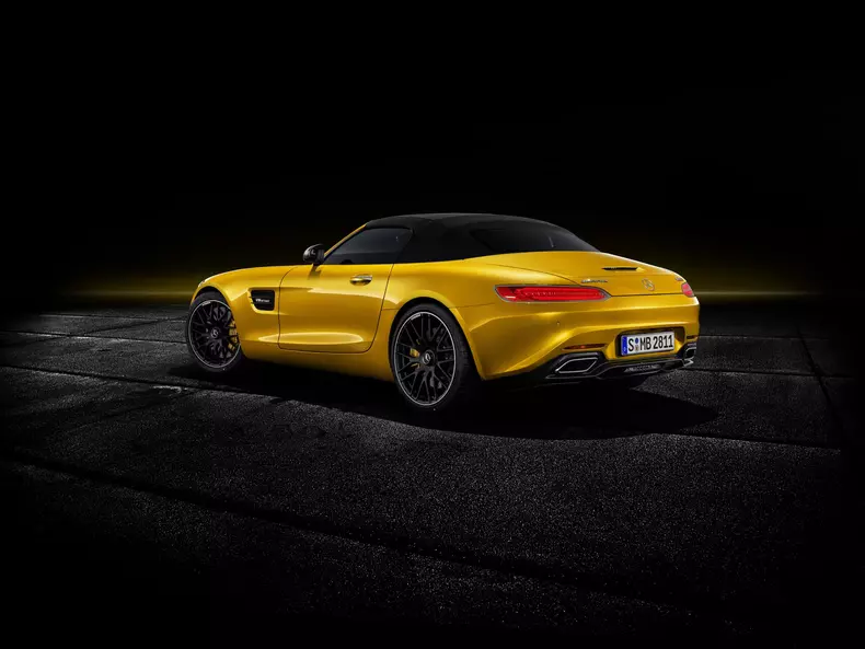 Der neue Mercedes-AMG GT S Roadster: Open-Air-Zuwachs für die AMG GT Familie