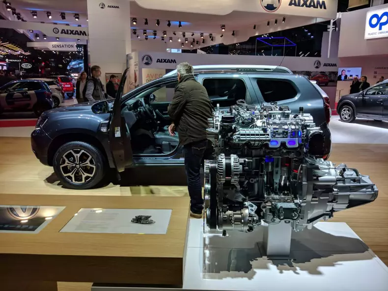 Dacia Duster primeşte un nou motor pe benzină TCe
