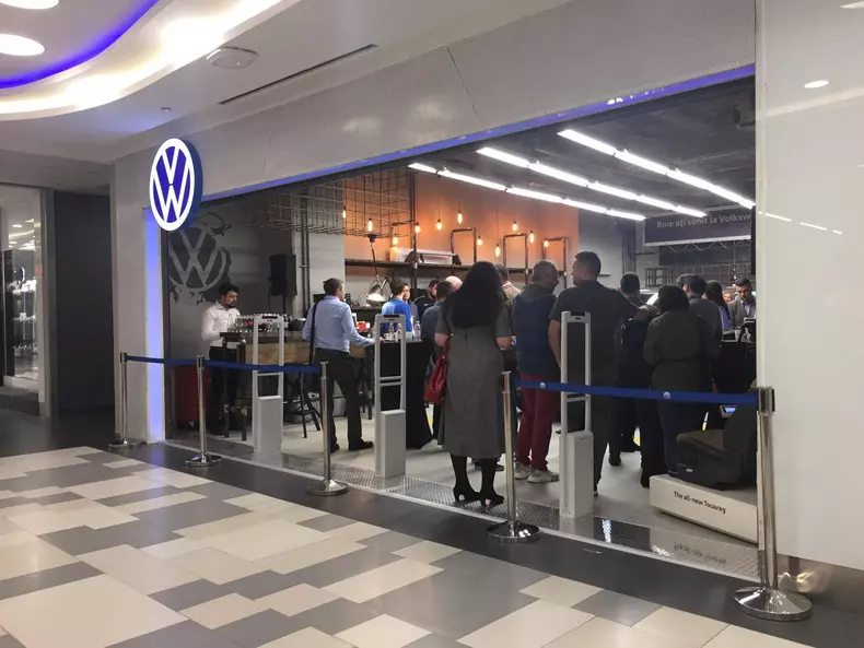 Volkswagen Concept Store 1