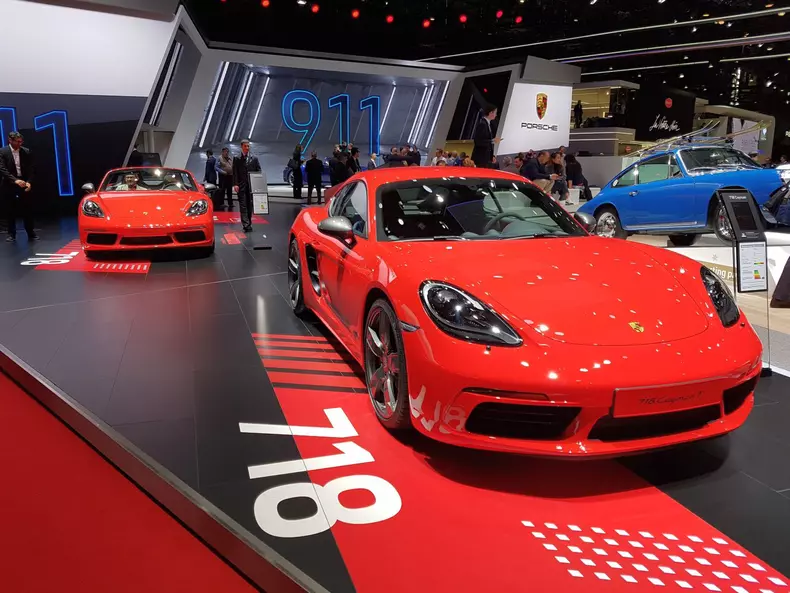 porsche T 2019 004