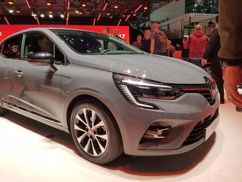Renault Clio V oficial Salonul Auto Geneva 2019 1