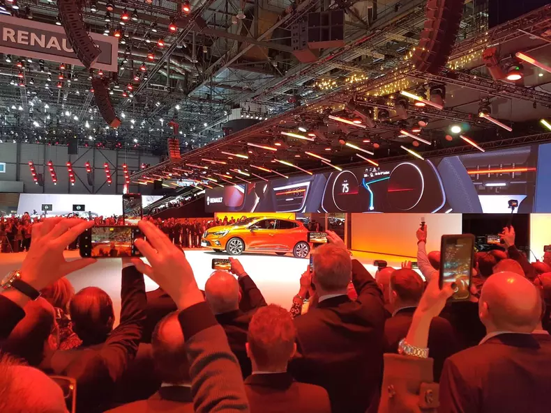 Renault Clio V oficial Salonul Auto Geneva 2019 10