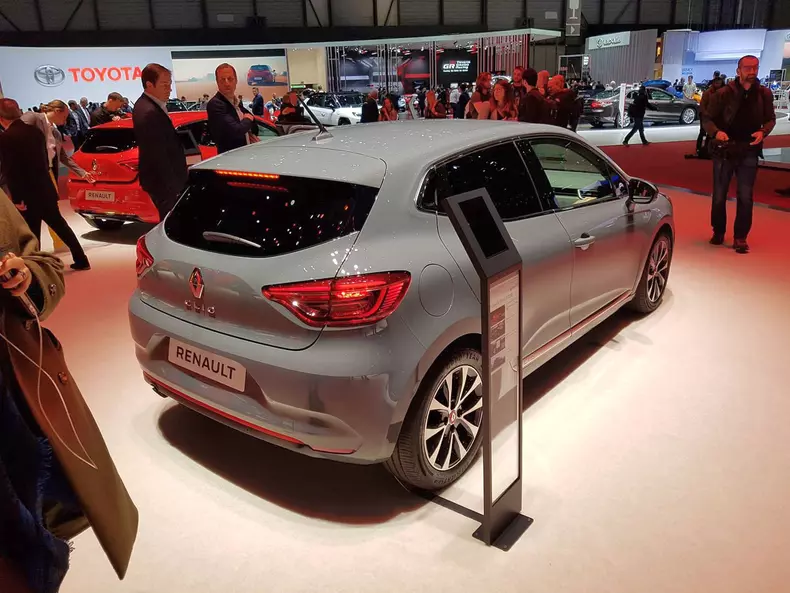 Renault Clio V oficial Salonul Auto Geneva 2019 16