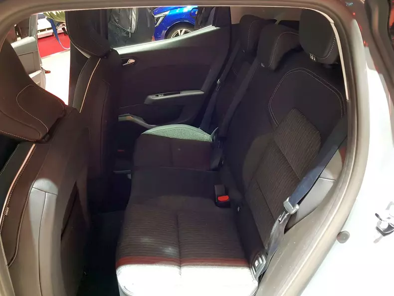 Renault Clio V oficial Salonul Auto Geneva 2019 20