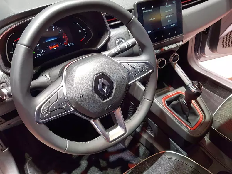 Renault Clio V oficial Salonul Auto Geneva 2019 26