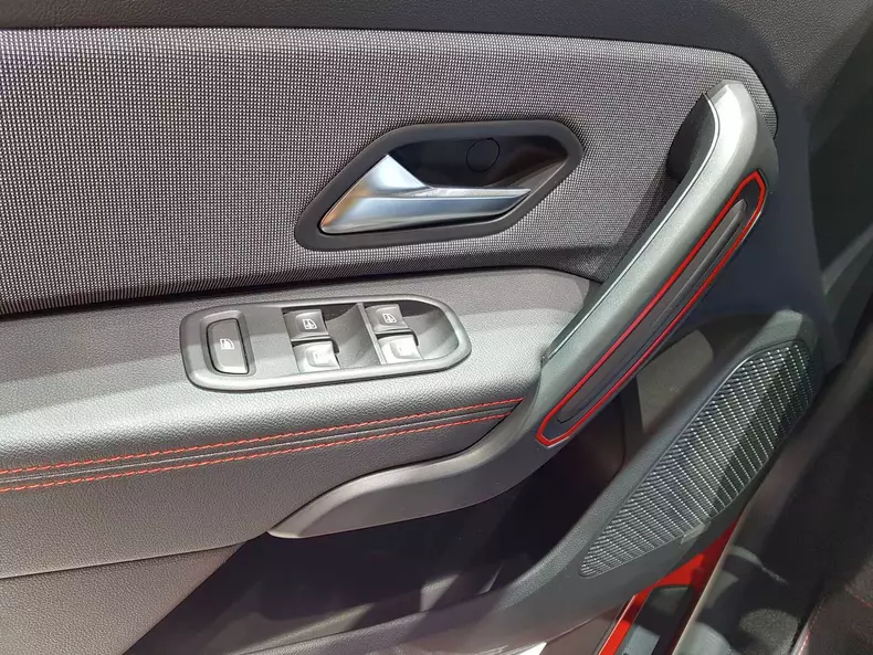 Dacia Stepway Duster Unlimited Salonul Auto Geneva 2019 21