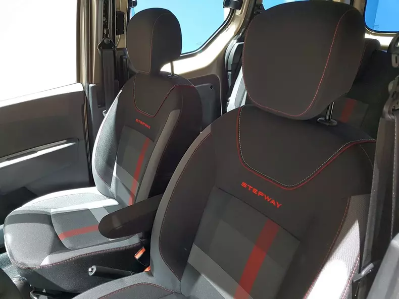 Dacia Stepway Duster Unlimited Salonul Auto Geneva 2019 8