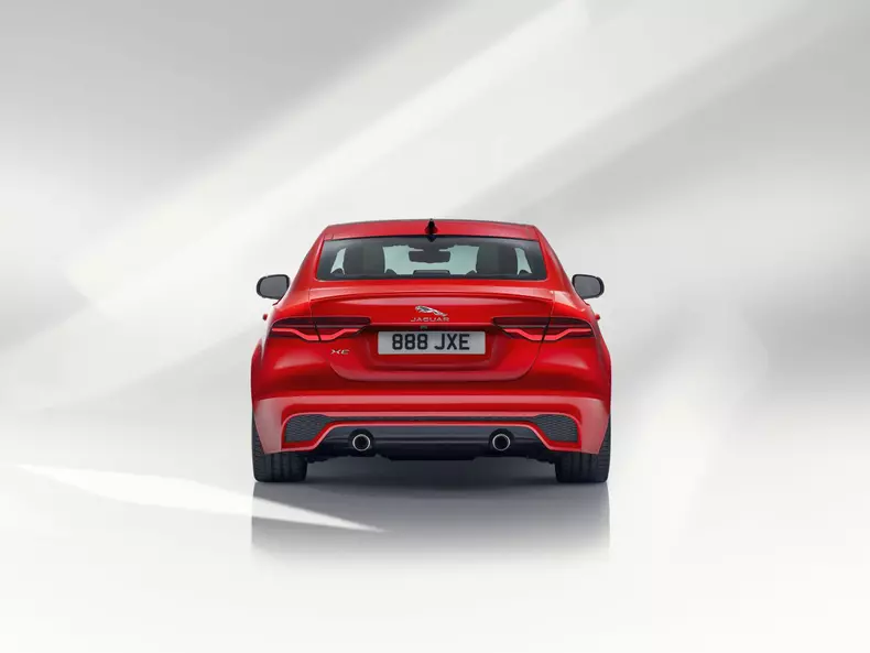 Jaguar XE facelift 009