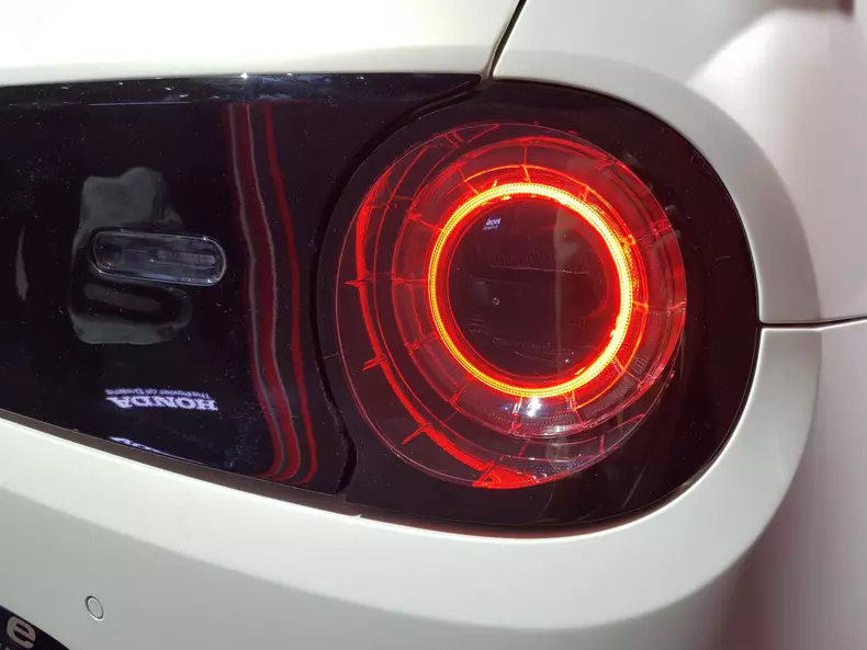 Concepte geneva 2019 012