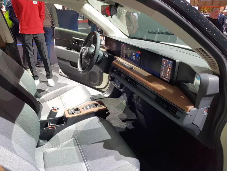 Concepte geneva 2019 016