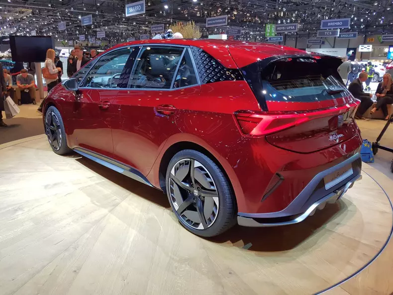 Concepte geneva 2019 051