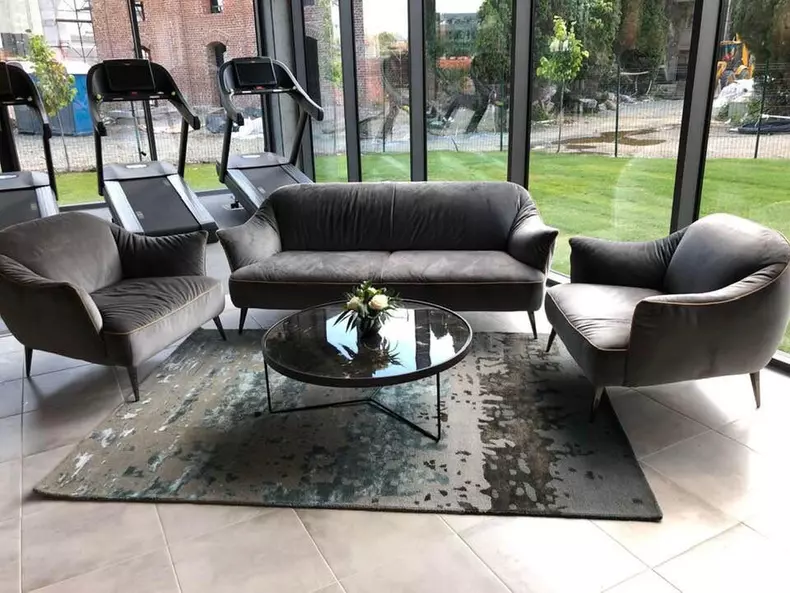 Studiu World Class03