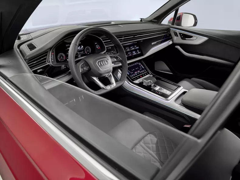 Audi Q7 facelift 015