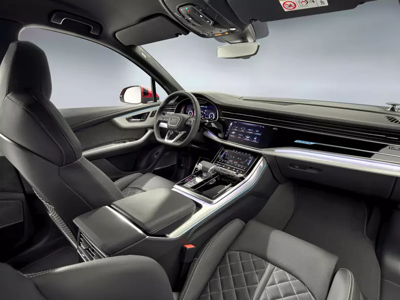 Audi Q7 facelift 018