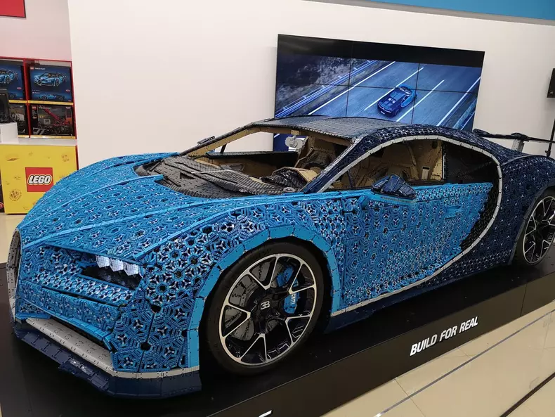 Bugatti Chiron Lego06