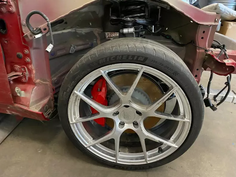 Tesla Model 3 dauna 8